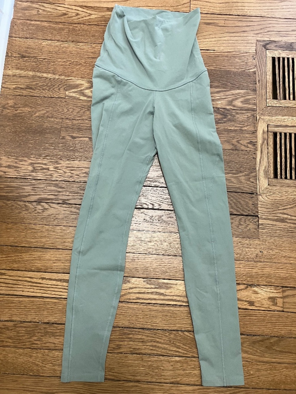 Maternity Reebok Leggings